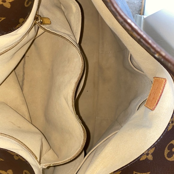 🍎accepting offers🍎ARTSY  Mm size - Picture 3 of 16